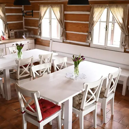 Pohadkova Roubenka Holiday home Nemojov